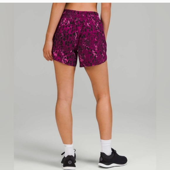 Major ISO, lululemon track that magenta cheetah print shorts. - Picture 4 of 5